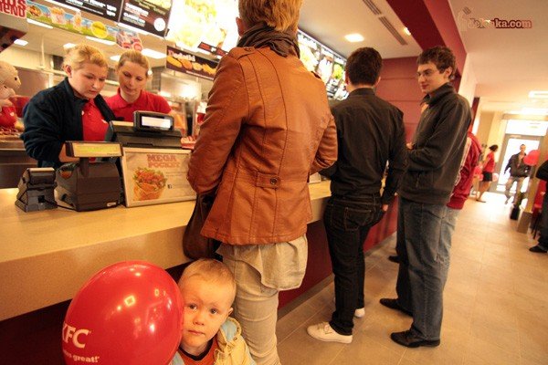 kfc-otwarte-oficjalnie-i-bez-tumow-33168