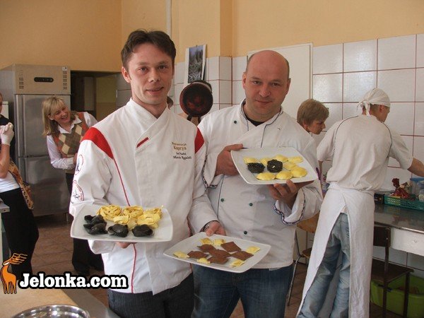 poznawali-tajniki-zawodow-w-gastronomie-33180