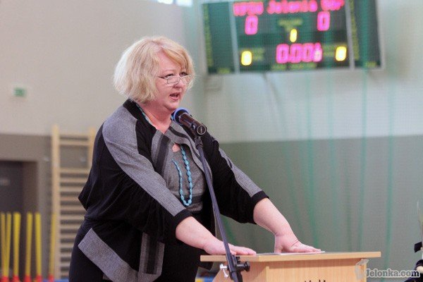 sala-sportowa-przy-kampusie-otwarta-oficjalnie-zywy-pomnik-pamieci-33243