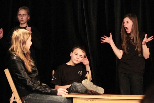 xi-jftd-oswajanie-teatralnych-duchow-33302