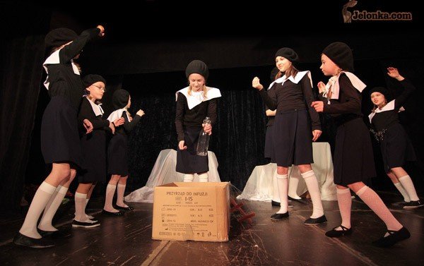 xi-jftd-oswajanie-teatralnych-duchow-33302