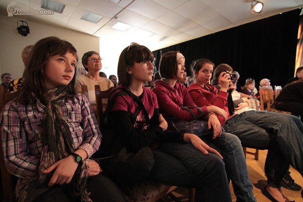 xi-jftd-oswajanie-teatralnych-duchow-33302