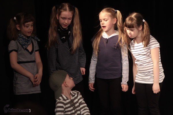 xi-jftd-oswajanie-teatralnych-duchow-33302
