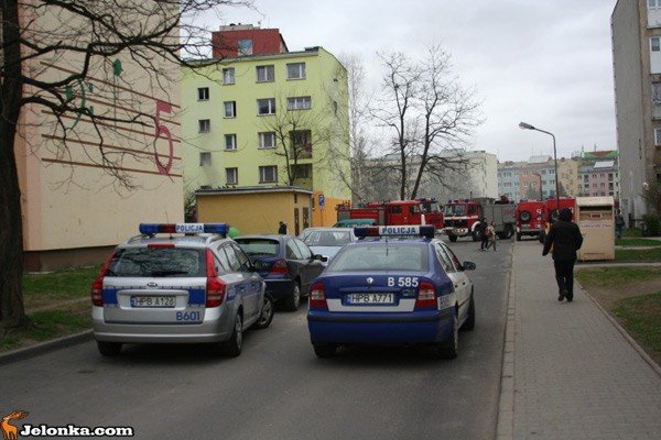 blok-w-dymie-mieszkancy-ewakuowani-33322