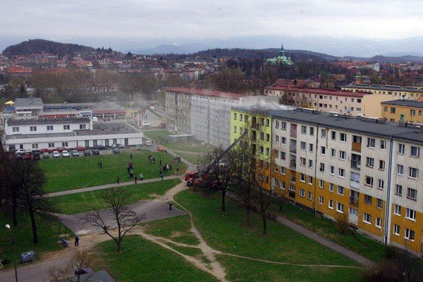 blok-w-dymie-mieszkancy-ewakuowani-33322