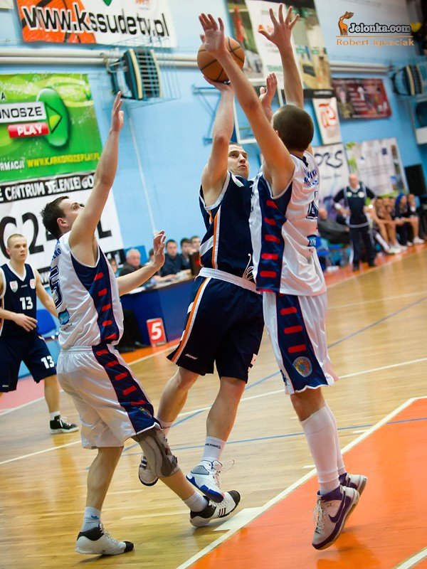 zwycieskie-sudety-w-finale-zagramy-z-pleszewem-33345
