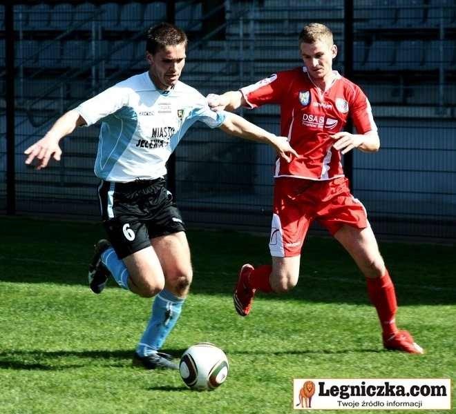 pierwsza-porazka-pikarzy-karkonoszy-na-wiosne-fotorelacja-z-meczu-w-legnicy-33356
