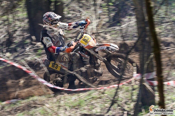 swietna-zabawa-podczas-pikniku-cross-country-33358