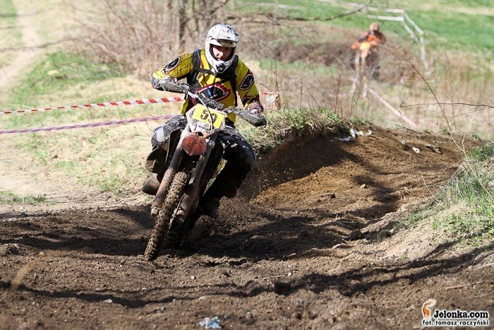swietna-zabawa-podczas-pikniku-cross-country-33358
