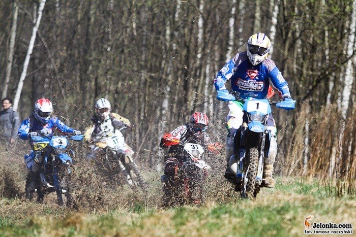 swietna-zabawa-podczas-pikniku-cross-country-33358
