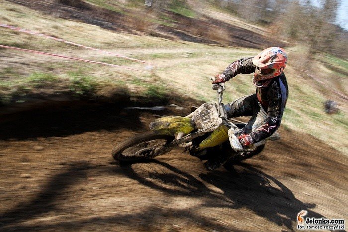 swietna-zabawa-podczas-pikniku-cross-country-33358