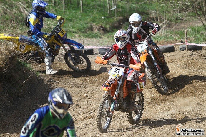 swietna-zabawa-podczas-pikniku-cross-country-33358
