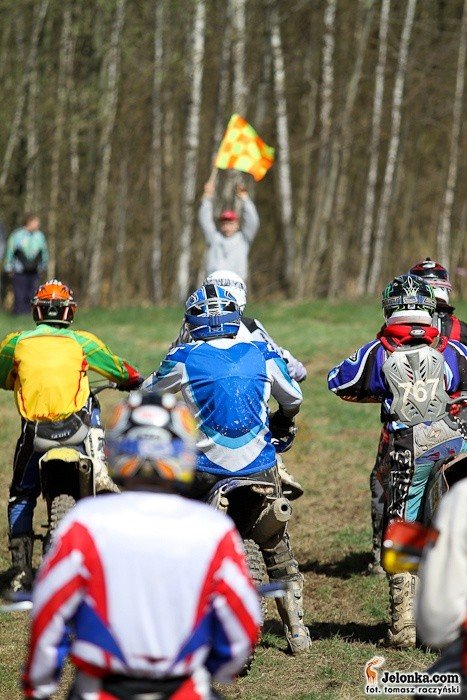 swietna-zabawa-podczas-pikniku-cross-country-33358