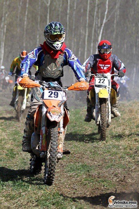 swietna-zabawa-podczas-pikniku-cross-country-33358