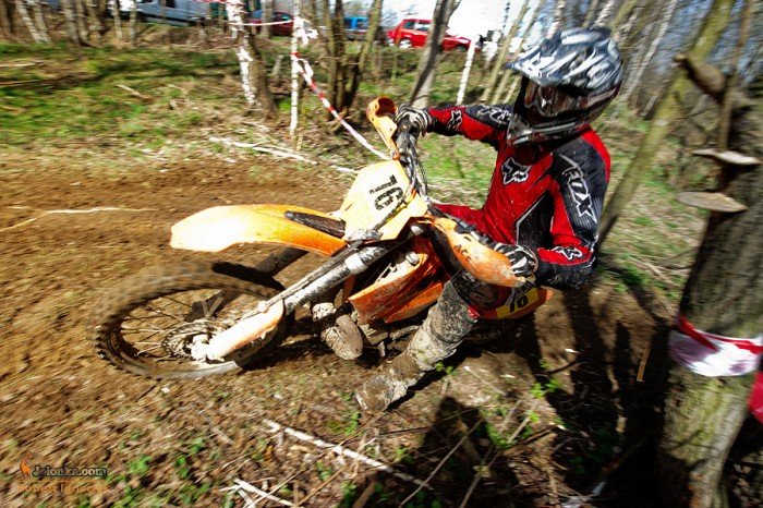 swietna-zabawa-podczas-pikniku-cross-country-33358