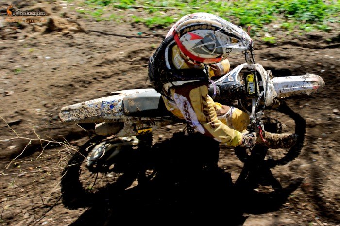swietna-zabawa-podczas-pikniku-cross-country-33358