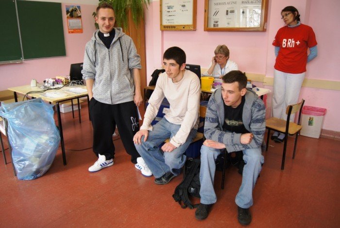 nie-badz-zya-oddaj-krew-po-drugiej-edycji-w-elektroniku-33380