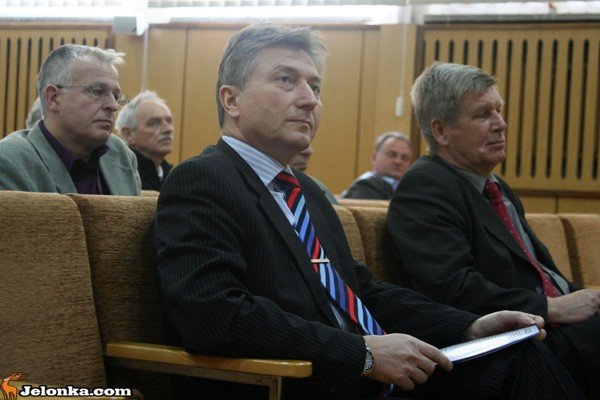 zarzadcy-budynkow-przeciw-zodziejom-i-oszustom-33401