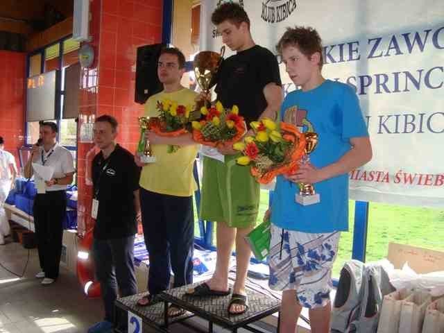 wrocili-ze-swiebodzic-z-medalami-i-rekordami-zyciowymi-33410