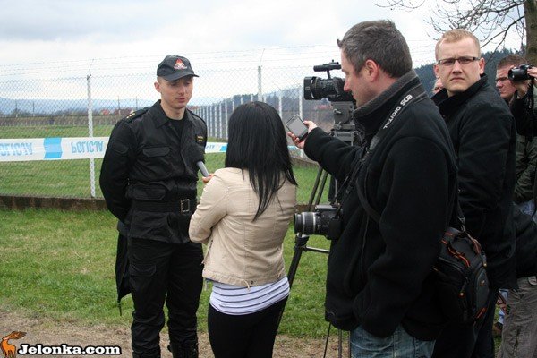 wypadek-samolotu-przy-jeleniogorskim-lotnisku-pilot-zgina-33447