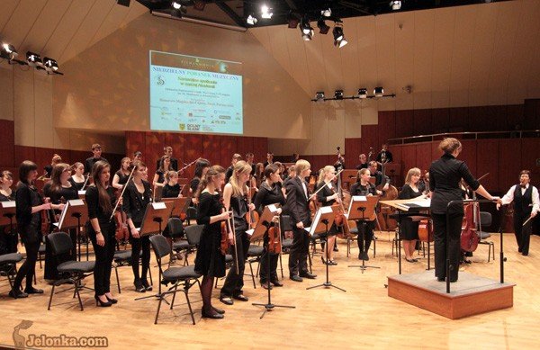 po-niedzielnym-poranku-muzycznym-kameralnie-jest-fajnie-33476