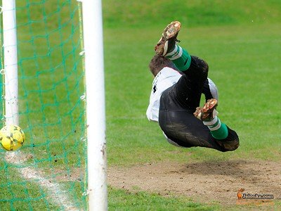 pub-gol-podcia-orowi-skrzyda-33478