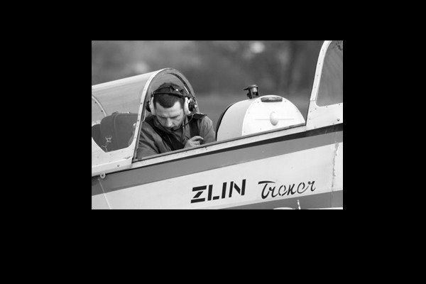 pozegnaja-wzorowego-pilota-aeroklubu-jeleniogorskiego-33529