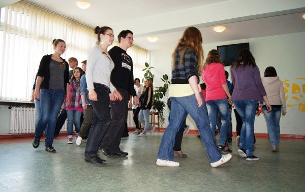 po-niemiecku-i-z-jajem-w-zsoit-w-jeleniej-gorze-33532