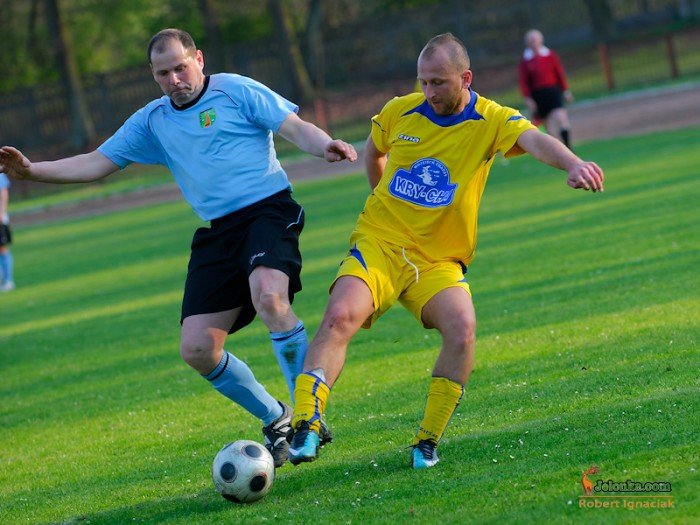 pub-gol-po-nerwowym-meczu-tylko-remisuje-33593