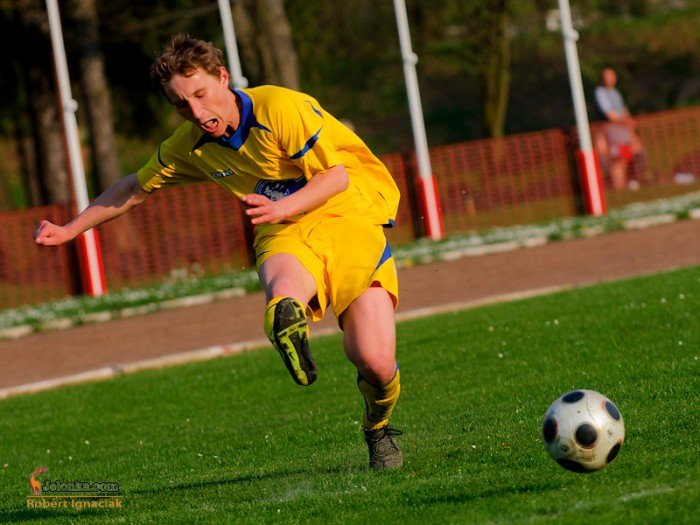 pub-gol-po-nerwowym-meczu-tylko-remisuje-33593
