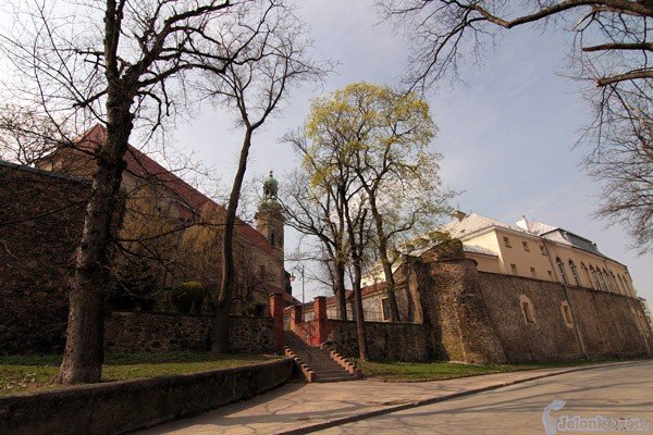jeleniogorska-fara-bazylika-mniejsza-juz-w-maju-33598