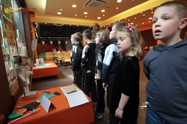 na-strazy-grodu-woko-bramy-wojanowskiej-33639