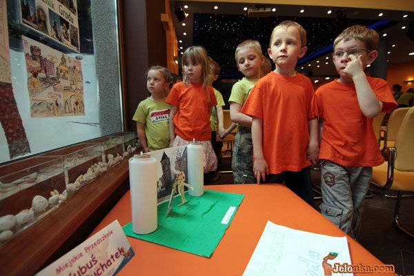 na-strazy-grodu-woko-bramy-wojanowskiej-33639