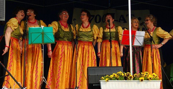 jubileusz-za-miedza-kaczorow-usmiechniety-33693