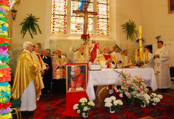 jubileusz-za-miedza-kaczorow-usmiechniety-33693