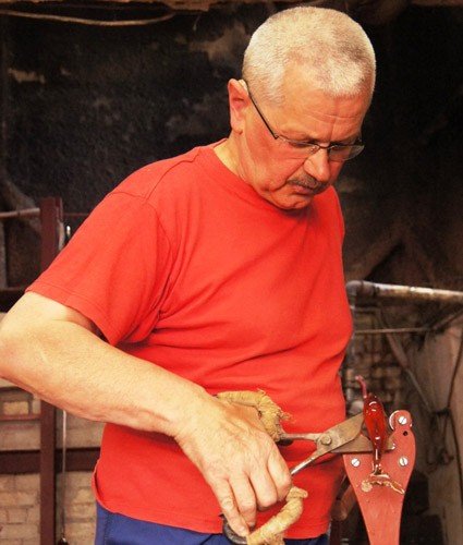 szklana-majowka-pokazy-na-zywo-w-lesnej-hucie-33710