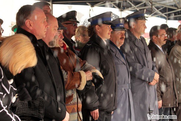 ciesz-sie-matko-polsko-swieto-konstytucji-w-bieli-sniegu-33724