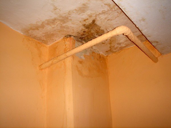 dziewiec-zalan-po-remoncie-dachu-33731