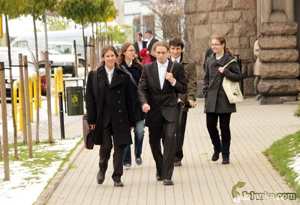 po-maturze-z-polskiego-z-granica-i-poezja-marzen-i-rzeczywistosci-33742