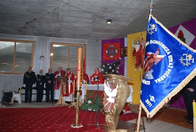 po-dniu-sw-floriana-strazakom-spokojnej-suzby-33758