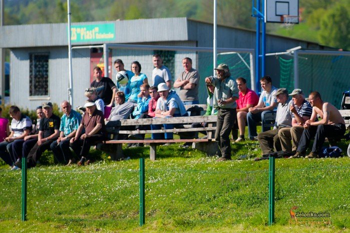 pewne-zwyciestwo-piasta-zadecydowaa-czerwona-kartka-33804