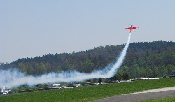 powietrzne-ewolucje-zelaznego-ze-starosta-na-pokadzie-33808