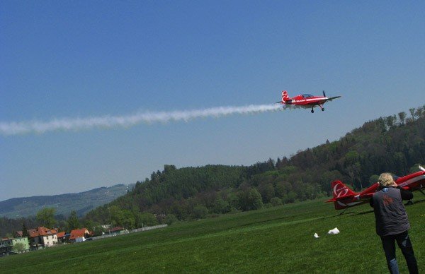 powietrzne-ewolucje-zelaznego-ze-starosta-na-pokadzie-33808