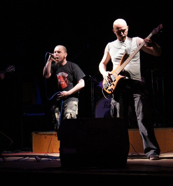 nasi-zagrali-w-czechach-dont-panic-na-rock-session-night-33825
