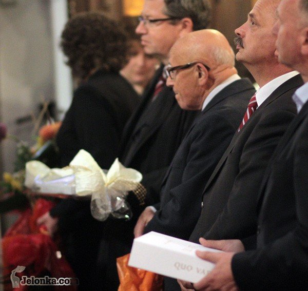 stay-otarz-poswiecony-w-kapanski-jubileusz-33896
