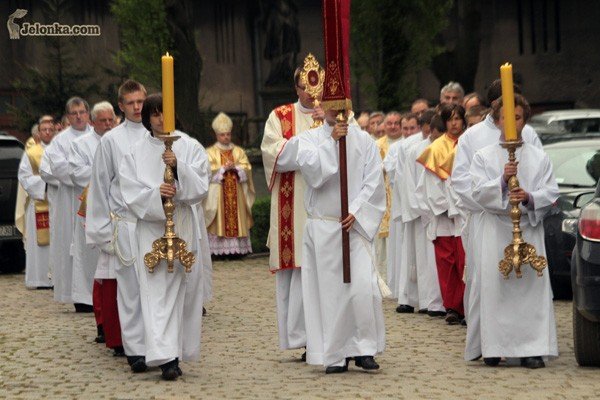stay-otarz-poswiecony-w-kapanski-jubileusz-33896