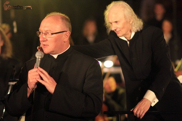 ukryty-ja-w-bazylice-mniejszej-sztuka-piekno-i-dobroc-33921