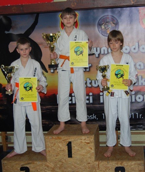 kolejne-starty-zawodnikow-jeleniogorskiego-klubu-shidokan-33931