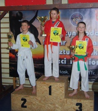 kolejne-starty-zawodnikow-jeleniogorskiego-klubu-shidokan-33931