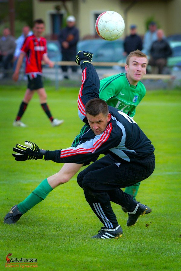 lotnik-nieuchwytny-dla-olimpii-fotorelacja-z-meczu-okregowki-33949